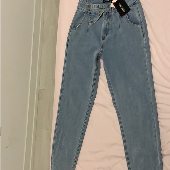 Never worn. Best to size up. X - Picture 1 of 3